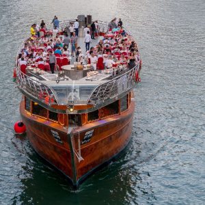 Dhow Sightseeing Cruise in Dubai Marina for 1