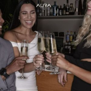 Aura Skypool Bubbly Nights - 2 hours of free-flowing bubbles and 2 starters For 1